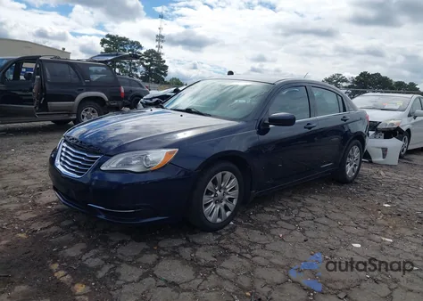 2013 Chrysler 200 Lx из США, поврежденный, VIN 1C3CCBAG1DN726734
